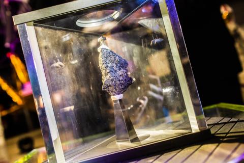 Vom Dune Krater nach Speyer: Die Mondstein-Story